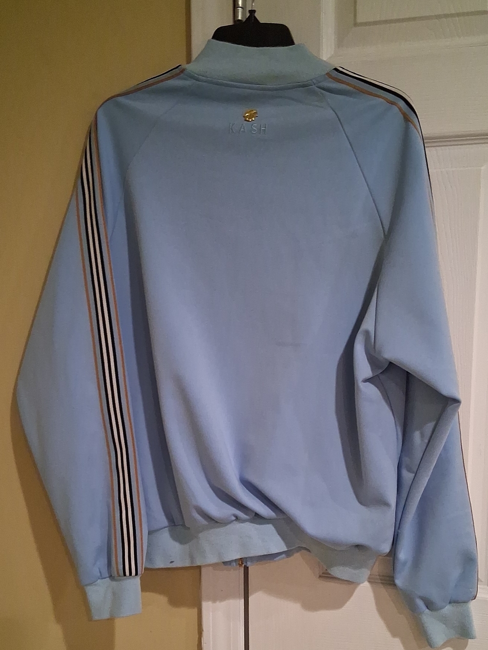 Jacket - Picture 5 of 6